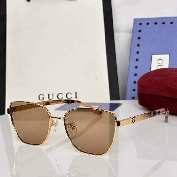 Picture of Gucci Sunglasses _SKUfw79339067fw
